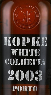 Этикетка Крепленое вино крепкое (портвейн) марочное "Копке Колейта Уайт Порто" год урожая 2003 креп. 20% , емк 0.75л. в деревянно