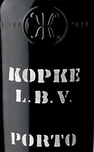 Этикетка Крепленое вино крепкое (портвейн) марочное "Копке Лейт Боттлед Винтедж Порто" креп. 20%, емк  0.75л. в картонной п/у