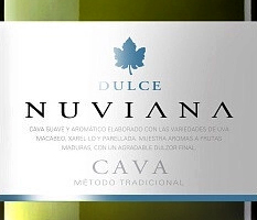 Этикетка ИГРИСТОЕ ВИНО выдержанное "Кава Нувиана"полусладкое белое креп 11,5%, емк  0.75л.